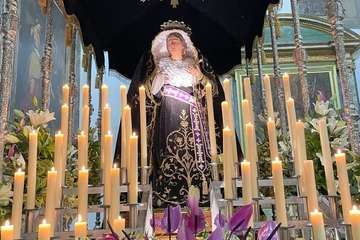 Preparación de los pasos de la Semana Santa de San Juan/Francisco Javier Santana.